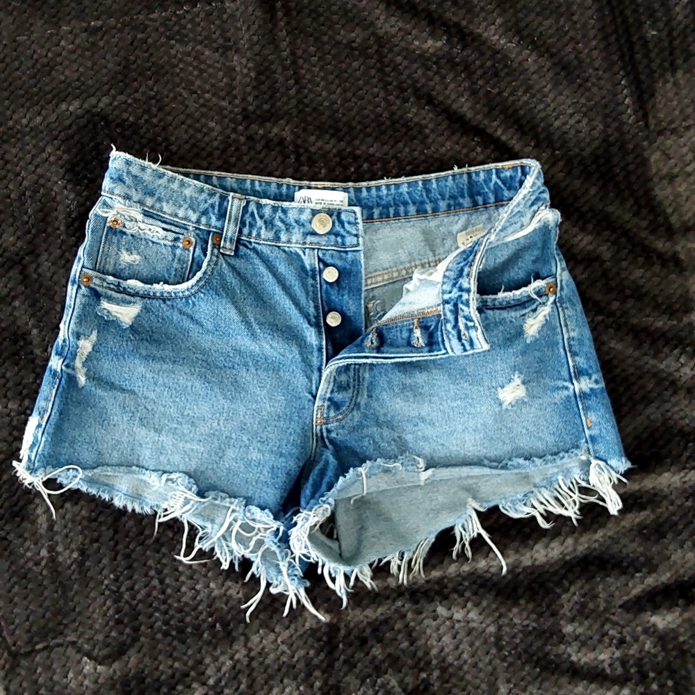 Zara Cut Off Shorts